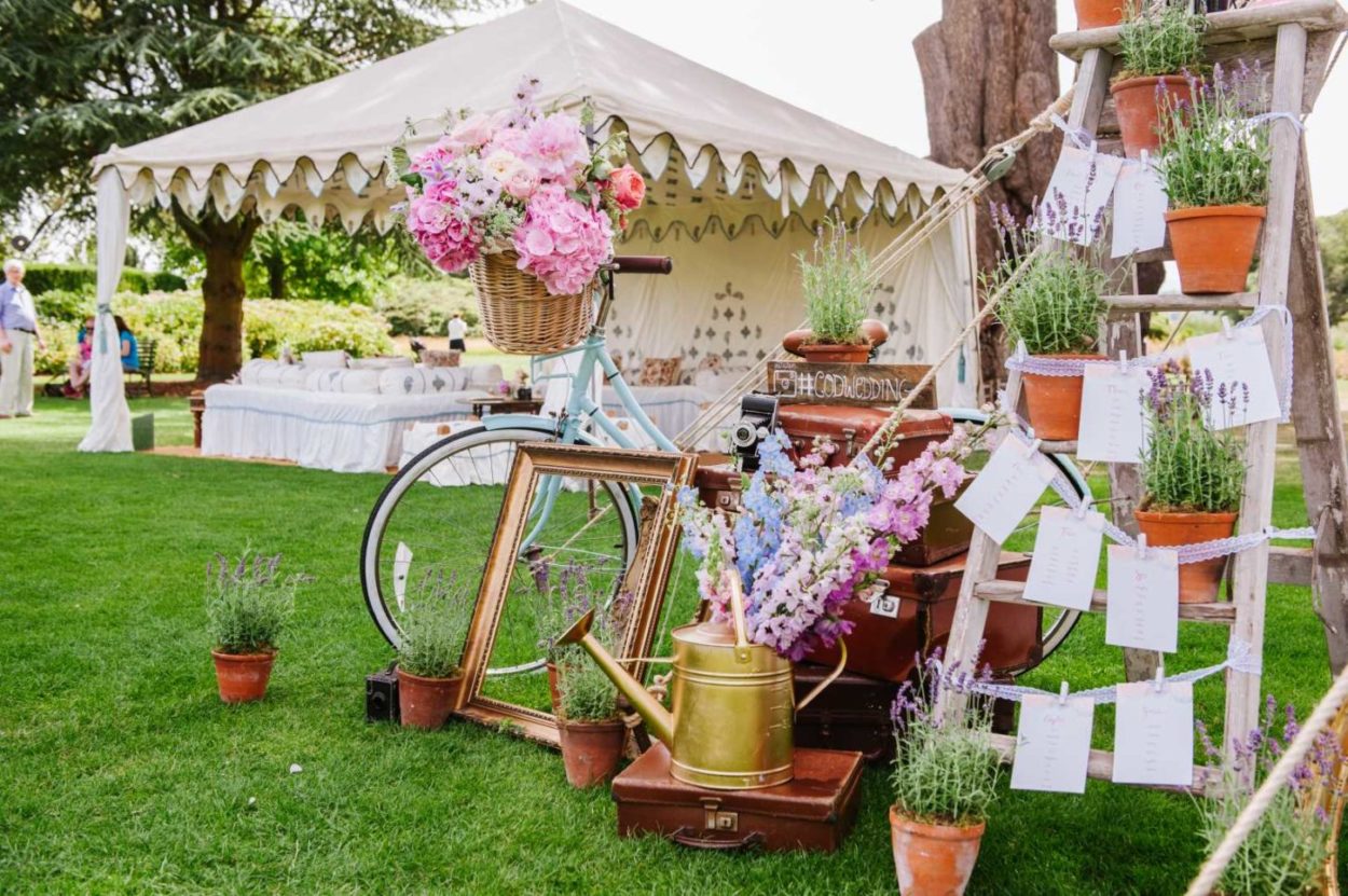 How to throw an English garden party like the Queen - The Arabian Tent  Company